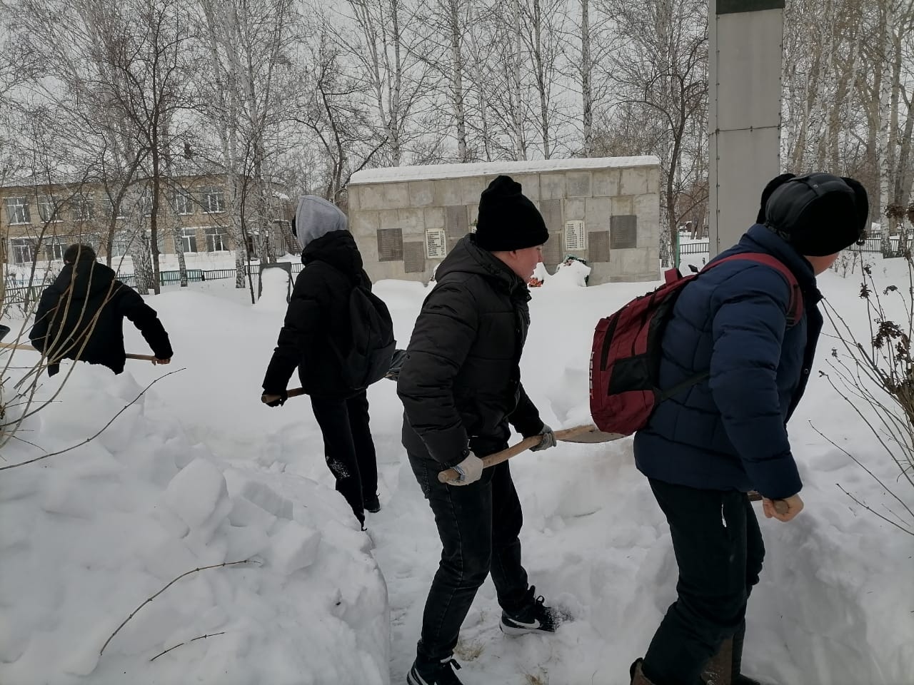 Операция &amp;quot;Обелиск&amp;quot;.